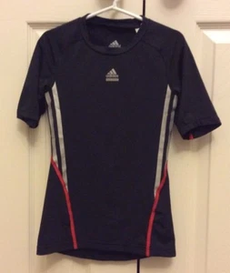 Boys Adidas Tech Fit Compression Training Shirt Black Silver Red Size Small - Picture 1 of 3