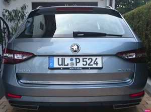 SKODA SUPERB III 3V5 Kombi - Chrom Zierleiste Heckleiste Heckklappe Chromleiste - Picture 1 of 4