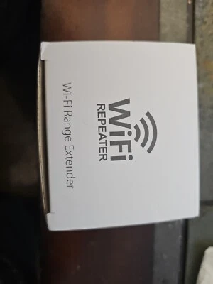 2022 Newest WiFi Range Extender Internet Booster Wireless Signal Repeater - Image 1 of 4