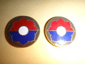 2 US Army 9th INFANTRY DIVISION Metal Badges With Flat Backs - Picture 1 of 3