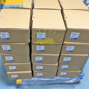 ONE New Omron R88D-1SN10H-ECT Servo Drive - Picture 1 of 1