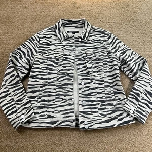 Boston Proper Jeansjacke Zebra/Tiger Beige & Schwarz Denim Gr. M Neu ohne Etikett. - Bild 1 von 9