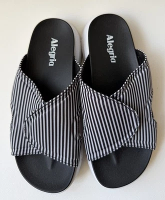 Alegria Dream Fit 可调 Sunnie 滑凉鞋 黑色/白色条纹 尺寸 7-7.5 — 第 1/4 张图片