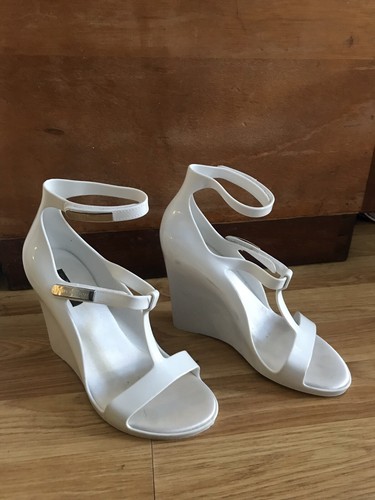 LOUIS VUITTON TRAINER Louis Vuitton sandali zeppa gelatina bianca