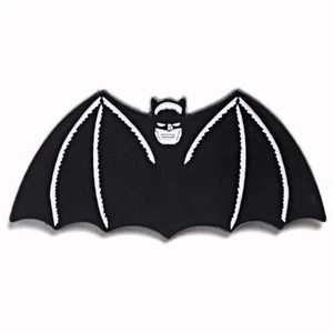Batman - Origins January 2017 - Loot Crate Pin - Picture 1 of 2