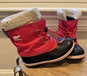 Sorel Girls Size 13 Children’s Yoot PAC Waterproof Nylon Snow Boots Preowned - Picture 1 of 7
