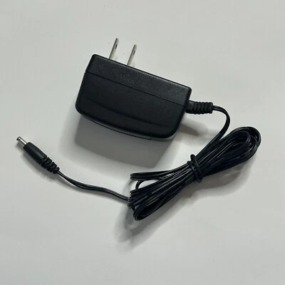Netgear Switching Adapter P/N: 332-10014-01 Model DSA-9R-05  7.5V 1A - Image 1 of 4