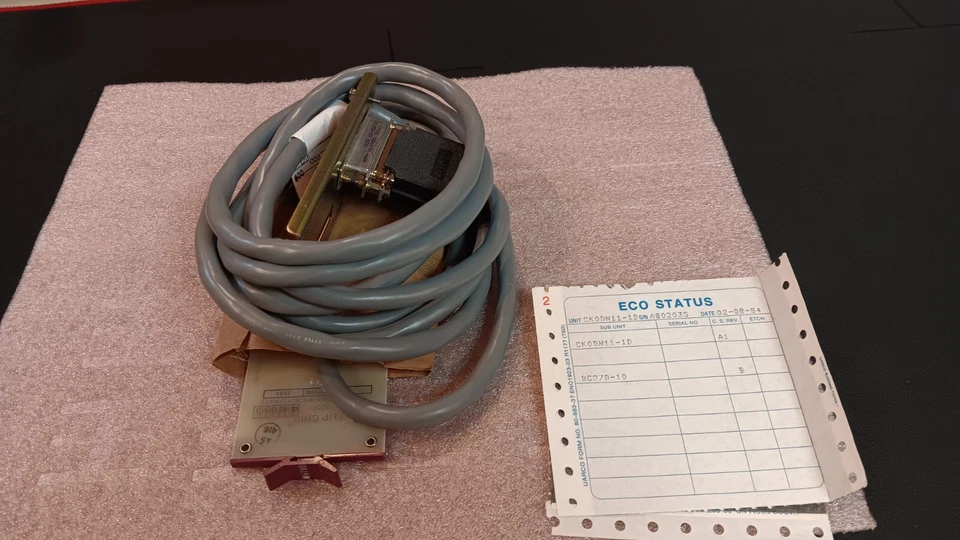 Digital Equipment Corp M9700 cable connector CK0DN11-1D (BC27N-10) NEW OLD STOCK - Image 1 of 4