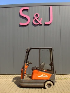 Linde P60 Schlepper Rangierfahrzeug Elektroschlepper Scooter - Bild 1 von 8