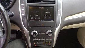 Equipo de audio panel de control de radio asientos térmicos para 15 MKC 2315609 - Imagen 1 de 12