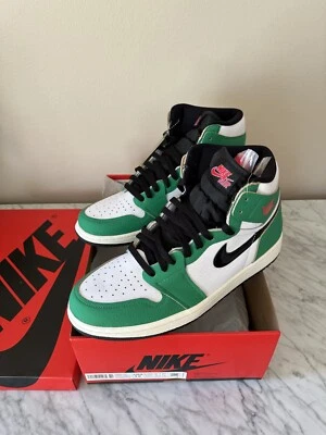 Talla W 12 M Talla 10.5 - Air Jordan 1 Retro OG Alto Verde Suerte W Foto 1 de 4