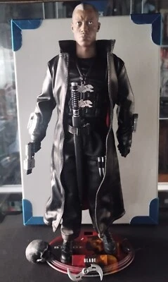 ACTION FIGURE CUSTOM - BLADE - WESLEY SNIPES - 1/6 NO HOT TOYS - Immagine 1 di 4