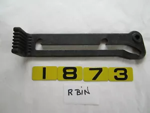 JOHN DEERE L62557 LATCH - Picture 1 of 10