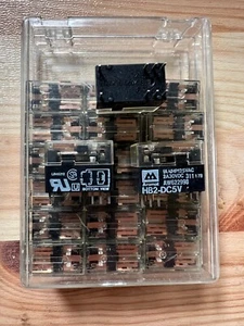 69pcs of (25)AROMAT HB2-DC5, (20)HB2E-DC24 Relays & (24)NEC EC2-12NJ 12V relays - Picture 1 of 5