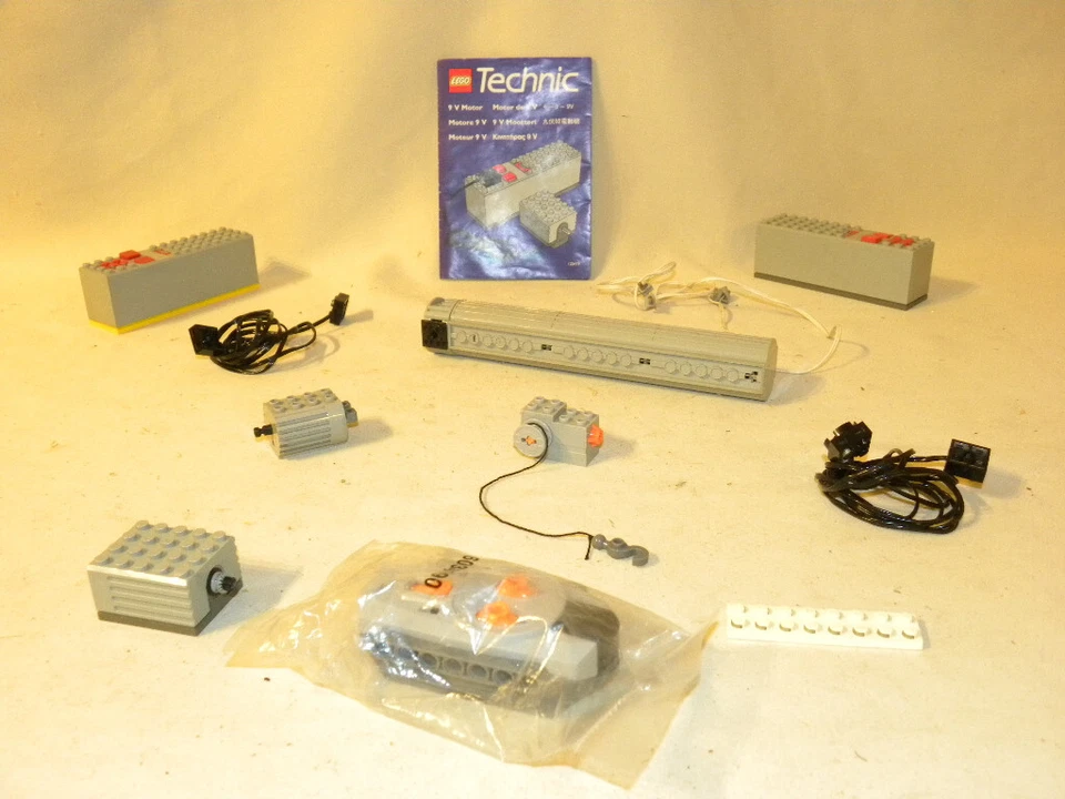 VINTAGE JOUET LEGO TECHNIC ENSEMBLE MOTEUR MOTOR ELECTRIQUE 9 V ET COMMANDE FIL - Photo 1/4
