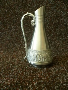A PRETTY LITTLE THIA PEWTER 'HAPPY ELEPHANT' THEMED BUD VASE. PEWTER BUD VASE. - Picture 1 of 7