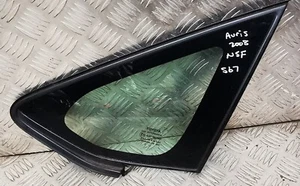 TOYOTA AURIS 06-07-08-09-10 PASSENGER SIDE FRONT QUARTER GLASS - Picture 1 of 1