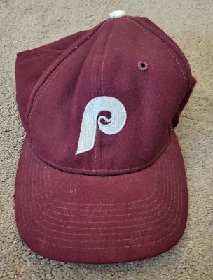 The Pro MLB Phillies Wool Fitted Hat Maroon Baseball Cap Size 7 1/2 VTG - Image 1 of 4