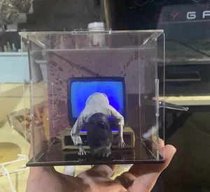 Anillo de película: Sadako escena figura modelo estatua 15 aniversario pieza de coleccionista en caja - Imagen 1 de 16