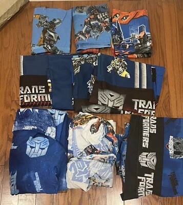 Transformers Full Boys Bedding 4 Curtains 3 Sheets 3 Pillow Cases - Image 1 of 4