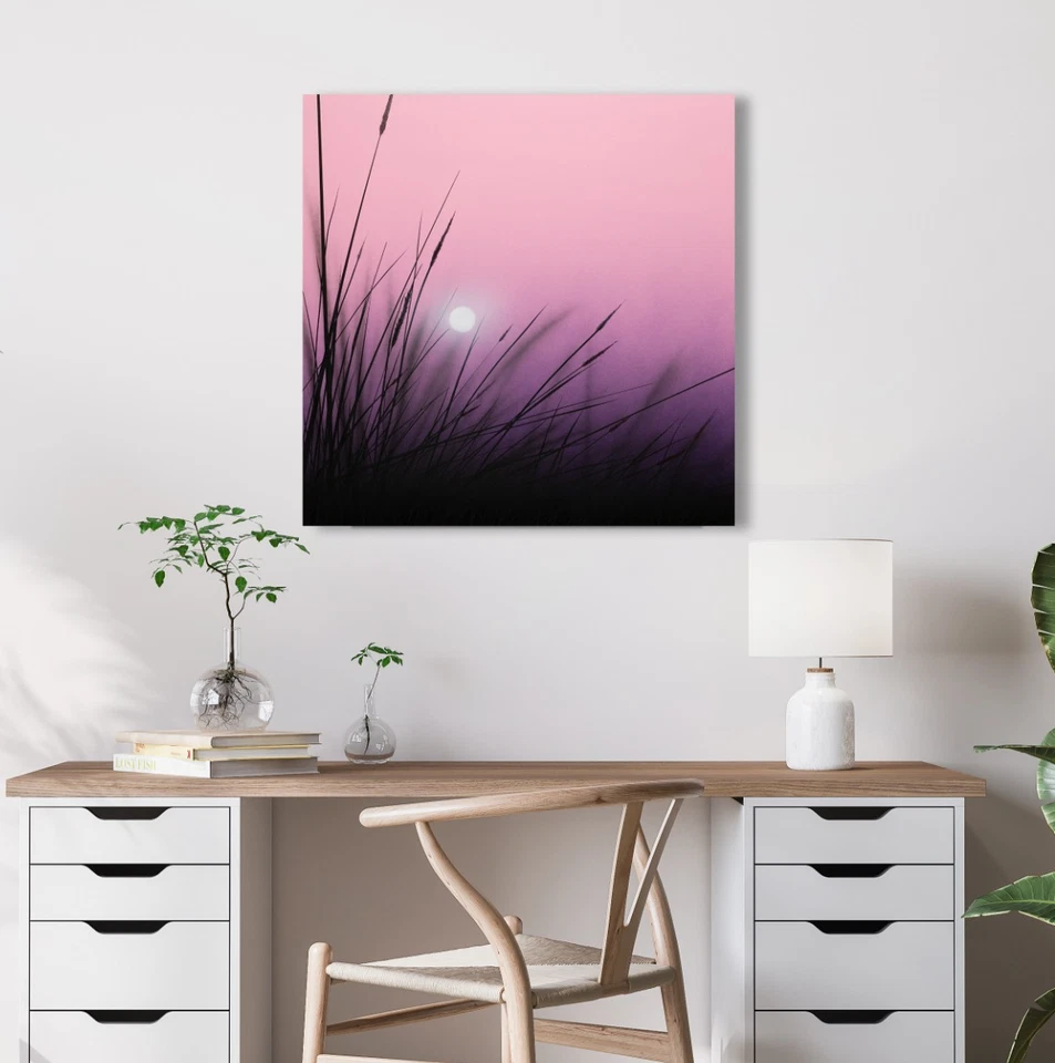 Arte de pared en lienzo Tranquil Dusk 24x24 - impresión giclée silueta de hierba al atardecer rosa Foto 1 de 4