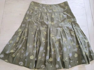 DKNY Jeans Olive Green Drop Waist Pleated Skirt Swing Sz 4 - Picture 1 of 7