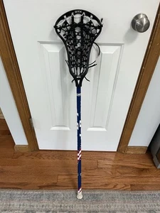 STX CRUX Head DeBeer USA albero lacrosse bastone completo. Lungo 40 pollici - Foto 1 di 13