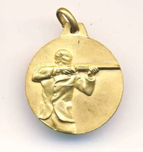 1956 1er Campeonato Europeo de Tiro Sordomudo Medalla Como Italia  - Imagen 1 de 2