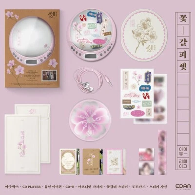 IU KKOT-GALPI 3/꽃갈피 셋 EP Album CDP Ver/CD+Player+Earphone+3 Photo Card+5 Sticker - Image 1 of 4