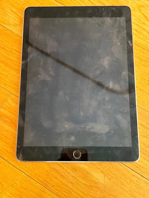 Apple iPad Pro (9.7-inch) A1674 32 GB, Wi-Fi + 4G, 9.7 Black Locked WORKS - Image 1 of 4