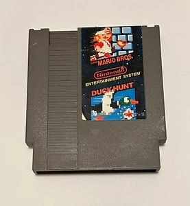 Super Mario Bros Duck Hunt Nintendo NES Cartridge & Nintendo Game Case - Bild 1 von 3