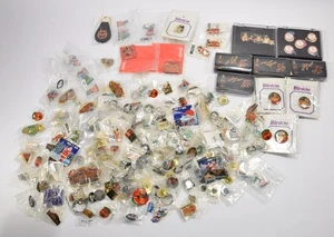 200 alte PINS COCA-COLA etc Magnete Schlüsselanhänger Limonade Werbung Anstecker - Bild 1 von 9