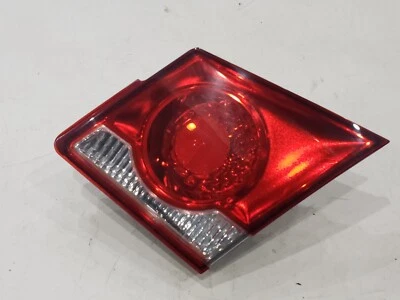 Lanterna traseira interna direita Chevrolet Cruze 2014 - Imagem 1 de 4