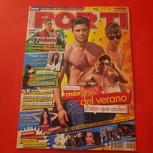 Zac Efron Justin Bieber N Jonas Chicharito Lady Gaga Big Time Rush Selena Gomez - Picture 1 of 8