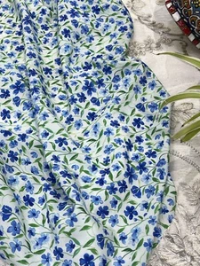 ✅Printed Dress Fabric Crepe Super Soft Smooth Skirts Lining blouse Furnish - Picture 1 of 3