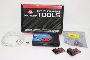 Microchip MPLAB REAL ICE Programmierer / Debugger mit Zubehör - Bild 1 von 2