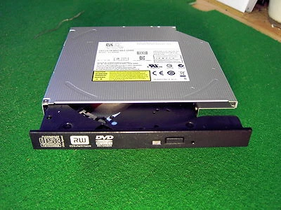 New UJ8C2 UJ8E2 SU208 etc DVDRW DVD writer player drive 9.5mm thick SATA & bezel - Image 1 of 2