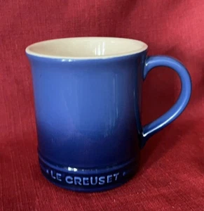 Le Creuset hell bis dunkelblau ombree Kaffeebecher Teetasse Steingut - Bild 1 von 9