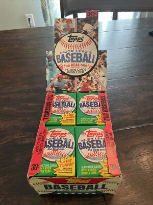  (1) Wax Pack From Sealed 1981 TOPPS BASEBALL Box Rickey Henderson, Raines, Rose - Image 1 of 4