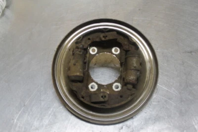 Honda Foreman 450 S TRX450S 2001 tambor de freno delantero izquierdo placa de montaje panel  Foto 1 de 4