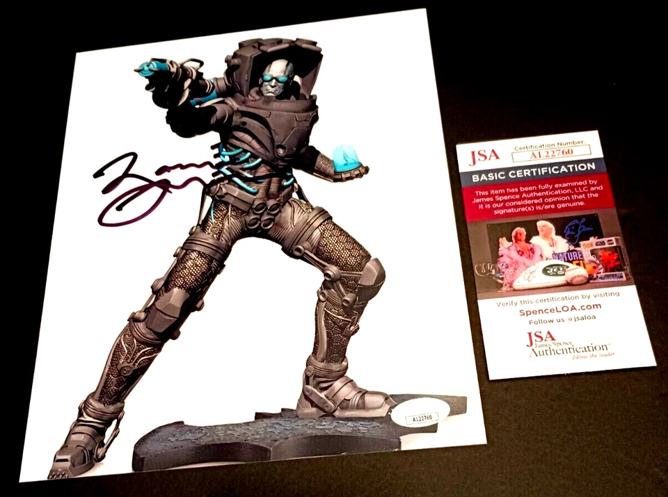 MAURICE LAMARCHE Mr. Freeze SIGNED 8X10 Photo JSA COA Batman Arkham Knight - Image 1 of 1