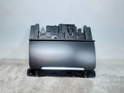 Cenicero delantero AUDI S4 A4 A5 S5 SQ5 B8 2009-2016 montaje de bandeja de ceniza OEM 8K0857951 Foto 1 de 4