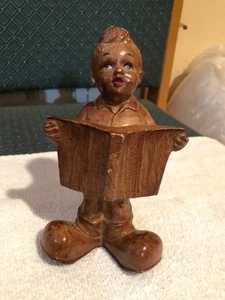 Vintage wooden Christmas Caroler Boy Figurine - Picture 1 of 6