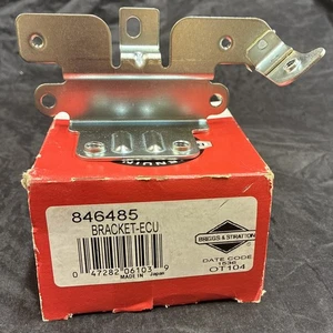 Briggs & Stratton 846485 BRACKET-ECU - NOS/OEM - Picture 1 of 13