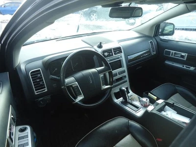 Driver Headlight Halogen Without Adaptive Headlamps Fits 07-10 MKX 1705799 - Image 1 of 4