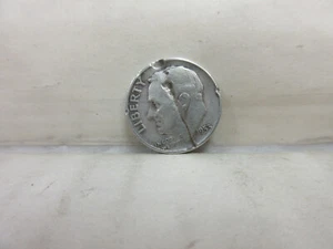 Error 1953 United States Roosevelt Dime 90% Silver US Coin w/ Planchet Defect - Picture 1 of 10