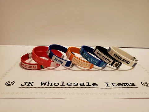 FIFA WORLD CUP 2022 SOCCER WRISTBAND BRACELET SPAIN GERMANY HOLLAND ADJUSTABLE Cover
