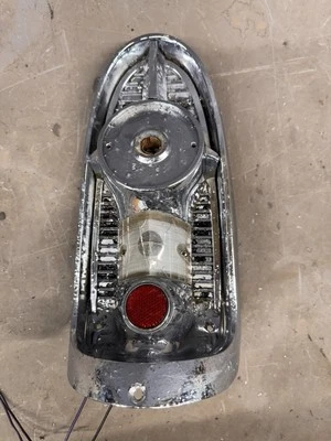 Chevy Belair 1956 luz trasera lámpara trasera luces traseras luz Nomad 150 210 puerta de combustible equipo original Foto 1 de 4