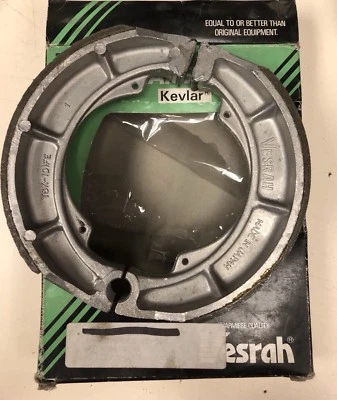 Vesrah - VB-308 - Standard Brake Shoes Suzuki GS550L 83-86. Original Nos - Image 1 of 2