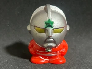 ☆ Ultraman Ultraman Joneus Vinilo Suave Dedo Marioneta Mini Figura Bandai - Imagen 1 de 8